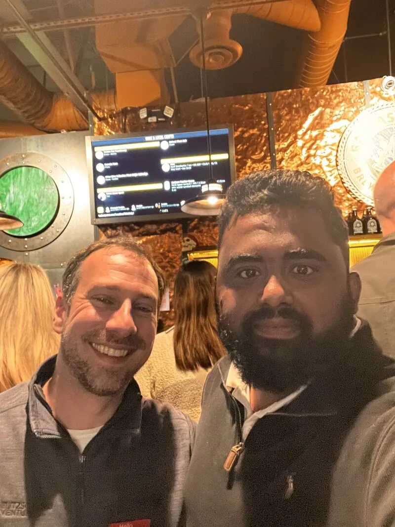 Selfie with a man at an evening venue