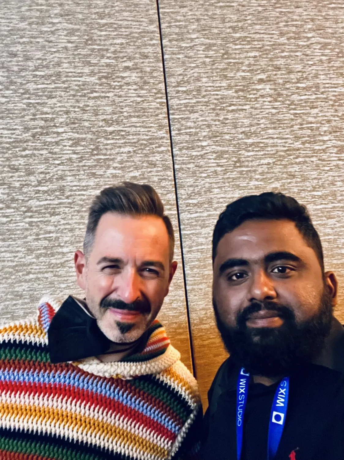 Selfie with a man in a striped sweater (similar to 0253)